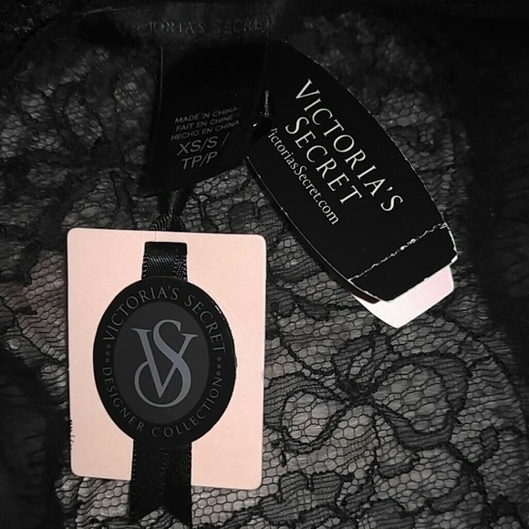 Victoria Secret Robe - Picture 4 of 7